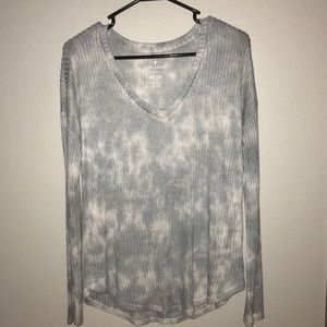 v neck long sleeve shirt from American Eagle